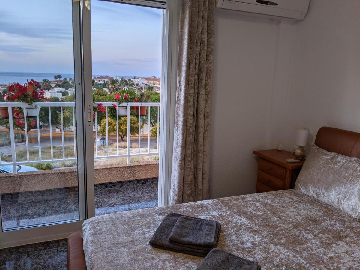 Sunrise Den, A Pie De Playa, Vista Al Mar Y Piscina Villa Puerto de Mazarron Luaran gambar